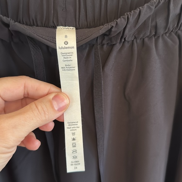 Lululemon Time to Flounce skirt sz 8 EUC - Picture 7 of 12